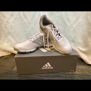 Womens golf shoes